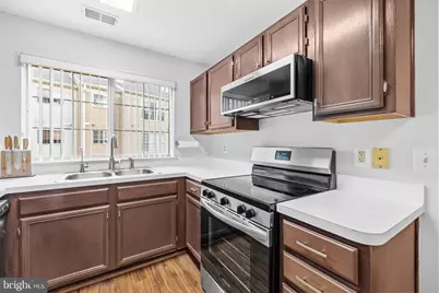 1130 Huntmaster Terrace NE #201, Leesburg, VA 20176 - Photo 13