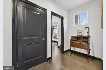 23132 Brooksbank Square, Brambleton, VA 20148 - Photo 9