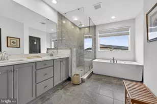 23132 Brooksbank Square, Brambleton, VA 20148 - Photo 45