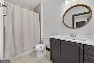 23132 Brooksbank Square, Brambleton, VA 20148 - Photo 7