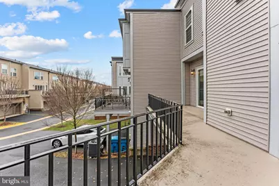 23132 Brooksbank Square, Brambleton, VA 20148 - Photo 49