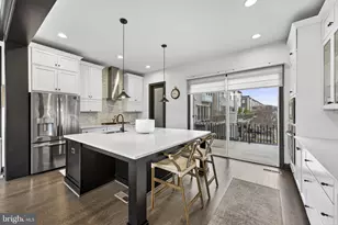 23132 Brooksbank Square, Brambleton, VA 20148 - Photo 21