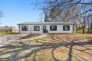 708 W Jasper Ct, Sterling, VA 20164 - Photo 1