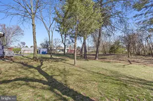 708 W Jasper Ct, Sterling, VA 20164 - Photo 45