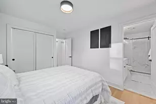 708 W Jasper Ct, Sterling, VA 20164 - Photo 33