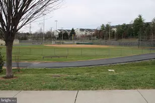 1548 Kinnaird Terrace NE, Leesburg, VA 20176 - Photo 29