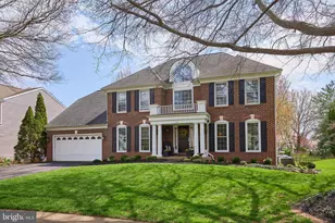 105 Whitney Pl NE, Leesburg, VA 20176 - Photo 3