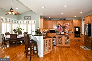 25636 Summerall Dr, Aldie, VA 20105 - Photo 21