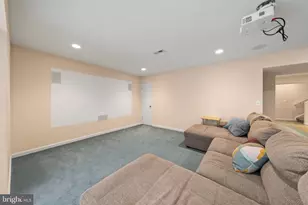 43774 Brownburg Pl, Chantilly, VA 20152 - Photo 47