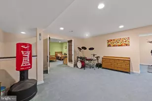 43774 Brownburg Pl, Chantilly, VA 20152 - Photo 49