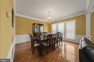 43774 Brownburg Pl, Chantilly, VA 20152 - Photo 17