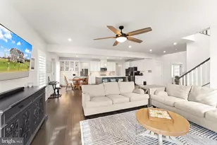 38373 Coralberry Pl, Lovettsville, VA 20180 - Photo 19