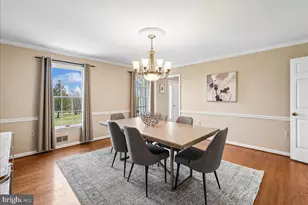 14351 Rosefinch Cir, Leesburg, VA 20176 - Photo 13