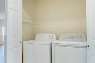 676 Gateway Dr SE, Leesburg, VA 20175 - Photo 27