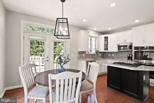 22879 Courtland Park Dr, Brambleton, VA 20148 - Photo 21