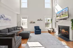 22879 Courtland Park Dr, Brambleton, VA 20148 - Photo 27