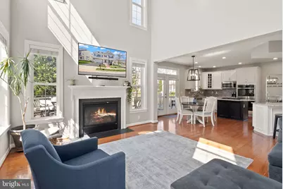 22879 Courtland Park Drive, Brambleton, VA 20148 - Photo 5