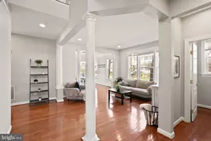 22879 Courtland Park Dr, Brambleton, VA 20148 - Photo 11