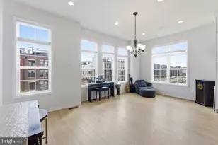 22160 Penelope Heights Terrace, Ashburn, VA 20148 - Photo 13