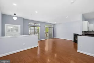 46353 Villa Square, Potomac Falls, VA 20165 - Photo 9