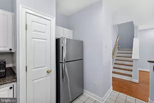 46353 Villa Square, Potomac Falls, VA 20165 - Photo 15