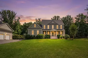 18940 Airmont Rd, Purcellville, VA 20132 - Photo 1