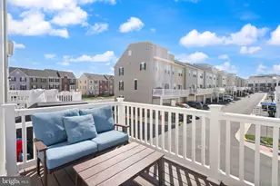 42582 Antonia Ter, Sterling, VA 20166 - Photo 7