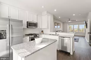 42582 Antonia Ter, Sterling, VA 20166 - Photo 3