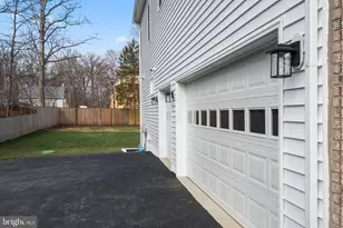 20285 Redrose Dr, Sterling, VA 20165 - Photo 5