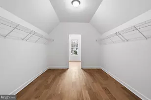 20285 Redrose Dr, Sterling, VA 20165 - Photo 39