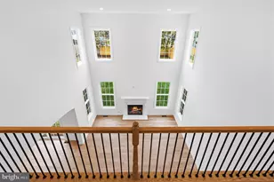 20285 Redrose Dr, Sterling, VA 20165 - Photo 21