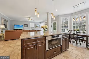 42852 Ridgeway Dr, Broadlands, VA 20148 - Photo 11