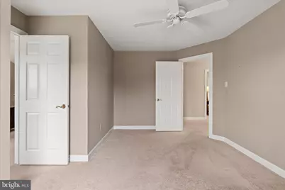 20547 Birchfield Place, Sterling, VA 20165 - Photo 43