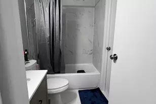 307 Brethour Ct, Sterling, VA 20164 - Photo 3