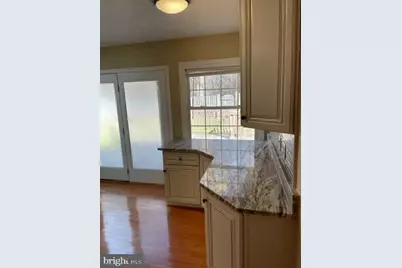 234 E Juniper Avenue, Sterling, VA 20164 - Photo 7