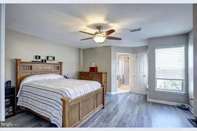 102 Cagney Terrace SE, Leesburg, VA 20175 - Photo 15