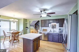 102 Cagney Terrace SE, Leesburg, VA 20175 - Photo 9