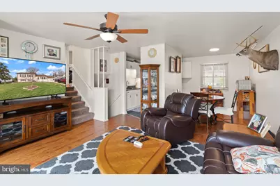 107 N Aspen Avenue, Sterling, VA 20164 - Photo 7