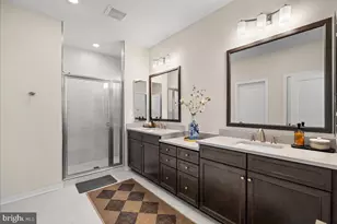 42203 Jousting Ter, Ashburn, VA 20148 - Photo 17