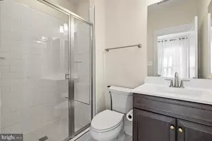 42203 Jousting Ter, Ashburn, VA 20148 - Photo 31