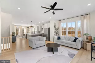 42203 Jousting Ter, Ashburn, VA 20148 - Photo 5