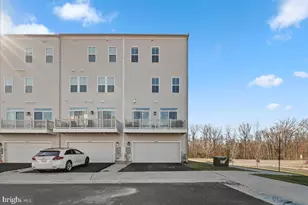 42203 Jousting Ter, Ashburn, VA 20148 - Photo 33