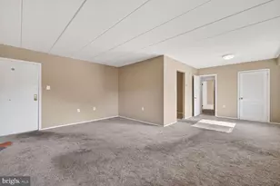 125 Clubhouse Dr SW, Leesburg, VA 20175 - Photo 5