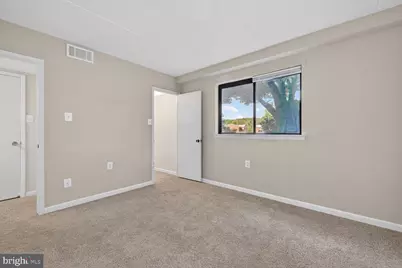 125 Clubhouse Drive SW #1, Leesburg, VA 20175 - Photo 13