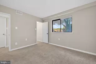 125 Clubhouse Dr SW, Leesburg, VA 20175 - Photo 9