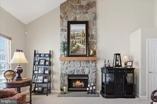 18714 Drummond Pl, Leesburg, VA 20176 - Photo 29