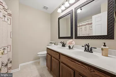 18714 Drummond Place, Leesburg, VA 20176 - Photo 21