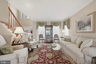 18714 Drummond Pl, Leesburg, VA 20176 - Photo 17