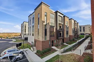 22171 Springside Terr, Ashburn, VA 20148 - Photo 51