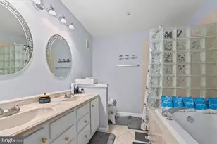 21877 Elkins Terrace, Sterling, VA 20166 - Photo 25